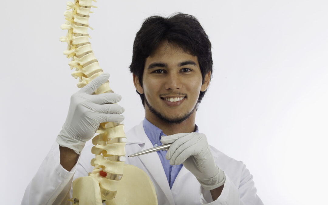 How to Select a Chiropractic Clinic: Everything You Need to Know